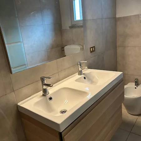 Grace 101 Apartman Vigevano